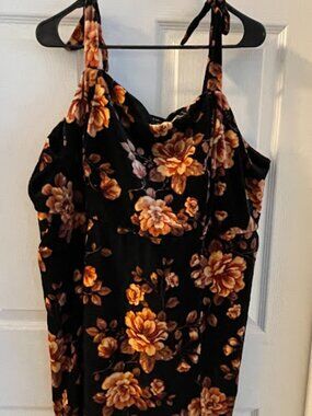 Torrid sz 2  Floral on Black Velour Mini Dress